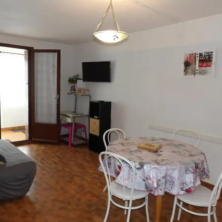 Apartment Les Logis De Magali Les Zodiacs, Terrasse, A 600m Argeles-sur-Mer